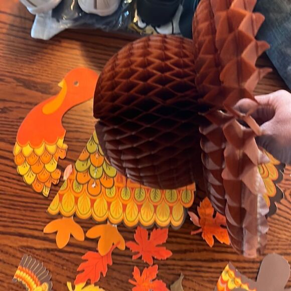 Vintage Hallmark honeycomb Thanksgiving turkey & Santa Christmas Card holder - Picture 9 of 11